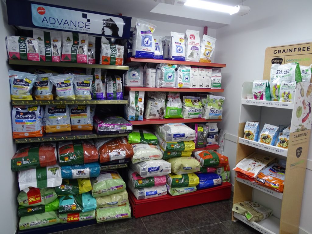 Tienda Clínica Veterinaria Alborán Aguadulce